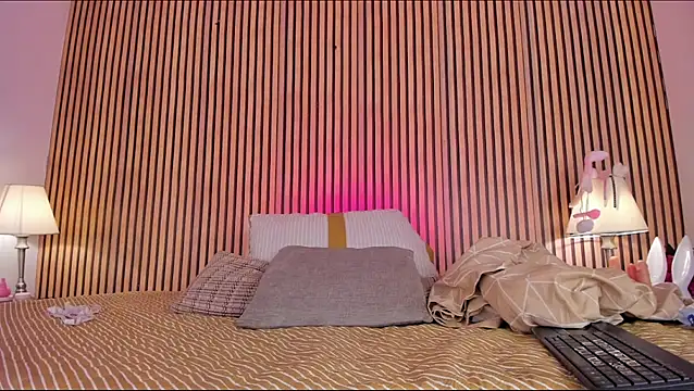 keeyla stone online show from 11.16.25