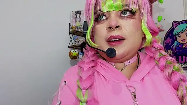 Lucycosplay777 online show from 04.19.26