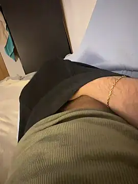 Snapshot of yesirrrr111 chatting on 03.18.26 yesirrrr111 online show from 03.18.26