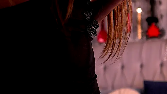 Snapshot of DahliaVonLure chatting on 09.13.25 DahliaVonLure online show from 09.13.25