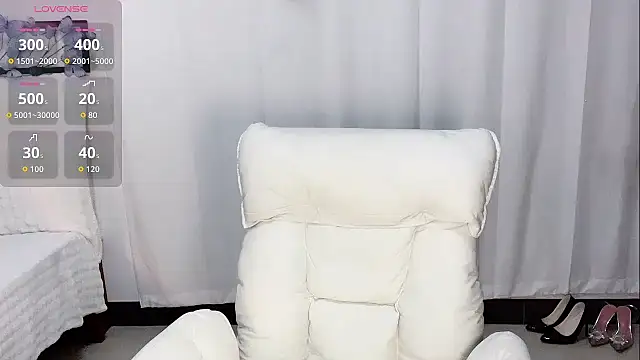 Snapshot of Tangbao-Baby chatting on 09.19.25 Tangbao-Baby online show from 09.19.25