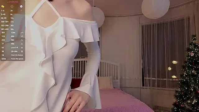 Snapshot of IsobelCashin chatting on 01.10.26 IsobelCashin online show from 01.10.26