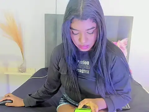 KendraChavez  online show from 02.13.26