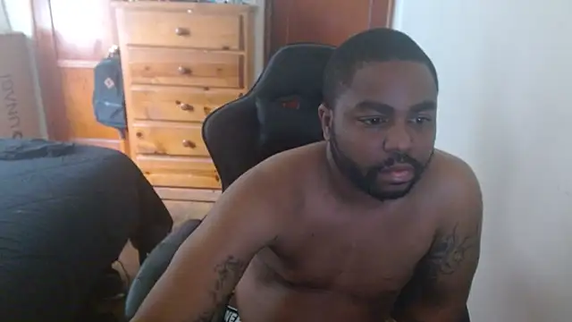 Snapshot of Breadwinnah chatting on 09.29.25 Breadwinnah online show from 09.29.25