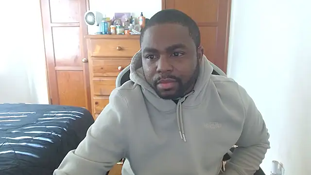 Snapshot of Breadwinnah chatting on 12.02.25 Breadwinnah online show from 12.02.25