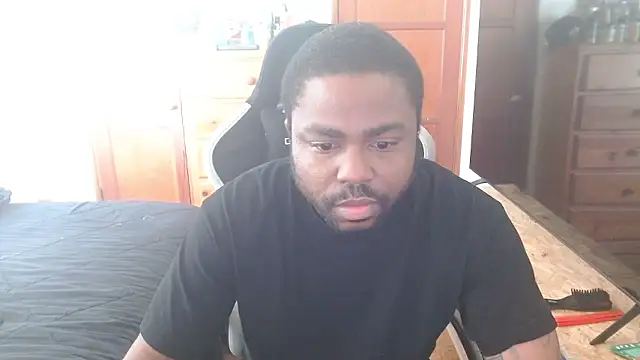 Snapshot of Breadwinnah chatting on 01.08.26 Breadwinnah online show from 01.08.26