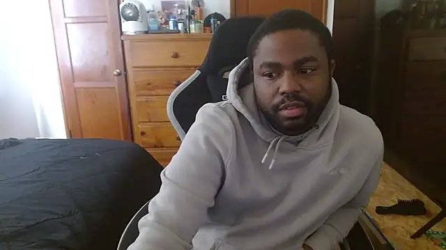 Snapshot of Breadwinnah chatting on 01.09.26 Breadwinnah online show from 01.09.26