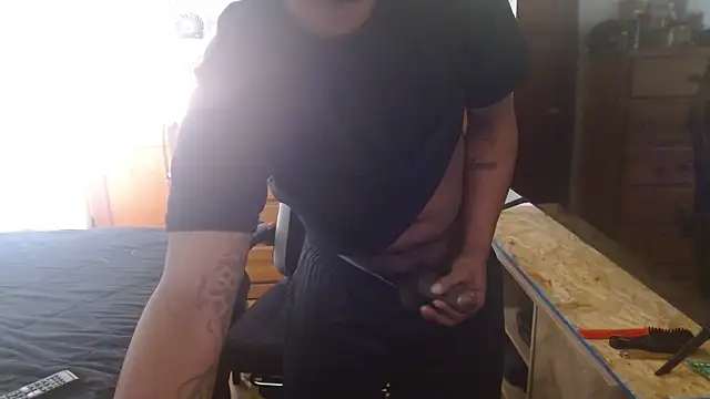 Snapshot of Breadwinnah chatting on 01.16.26 Breadwinnah online show from 01.16.26