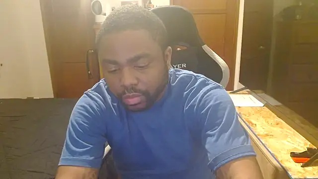 Snapshot of Breadwinnah chatting on 02.03.26 Breadwinnah online show from 02.03.26