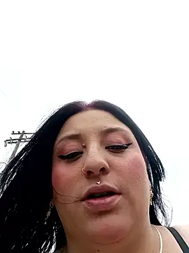 megan fox5 online show from 10.30.25