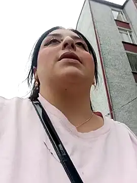 megan fox5 online show from 11.02.25