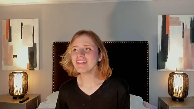 seraphine star online show from 04.18.26