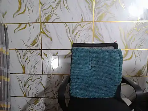 Lyzizi lovely09 online show from 04.01.26