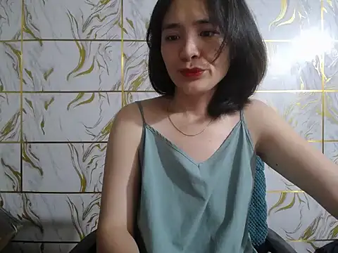Snapshot of Lyzizi_lovely09 chatting on 05.29.26 Lyzizi lovely09 online show from 05.29.26