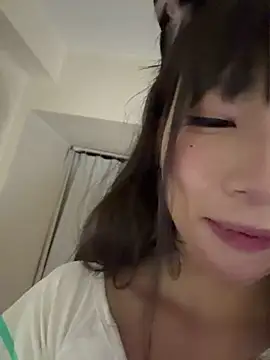 Yiyi-707 online show from 04.17.26