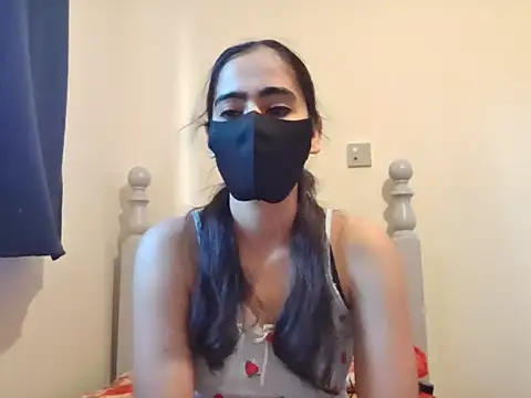 BobtailFormal online show from 12.03.25