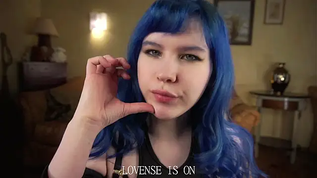Snapshot of ElizSpieth chatting on 04.19.26 ElizSpieth online show from 04.19.26