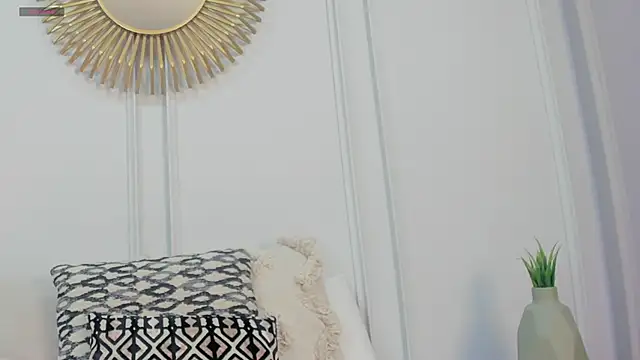 Snapshot of CharlotteBrownn_ chatting on 06.14.26 CharlotteBrownn online show from 06.14.26