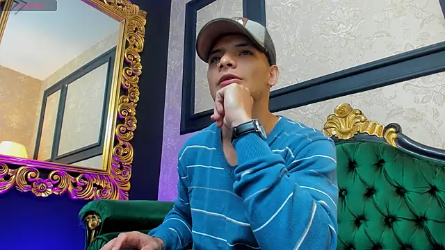 AlessandroKiing online show from 09.09.25