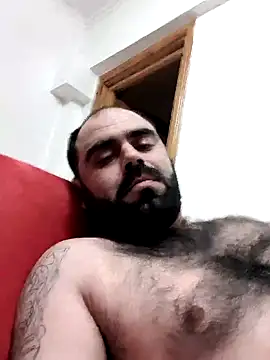Snapshot of body02081 chatting on 09.28.25 body02081 online show from 09.28.25