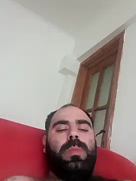 Snapshot of body02081 chatting on 10.02.25 body02081 online show from 10.02.25