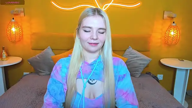 RuthBryant online show from 11.09.25