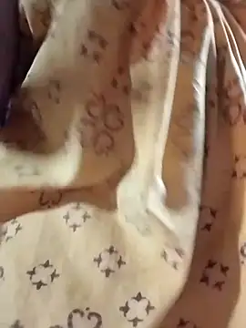 rani8008 online show from 09.25.25