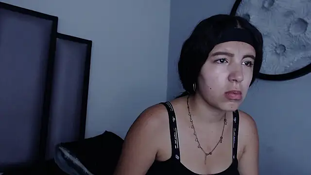 Snapshot of Lucy-23 chatting on 02.18.26 Lucy-23 online show from 02.18.26