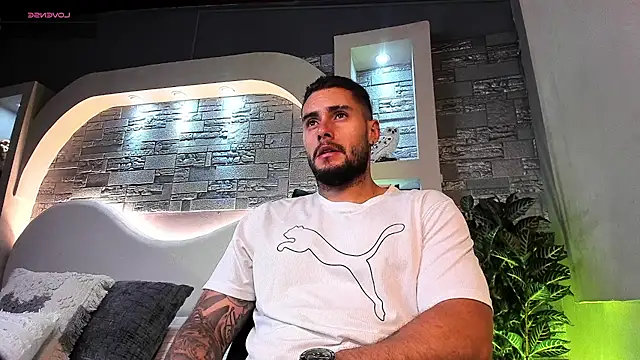 dominic de luca online show from 11.11.25