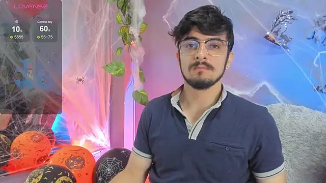 AaronFuentes7 online show from 10.17.25