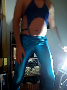 toywood online show from 11.12.25