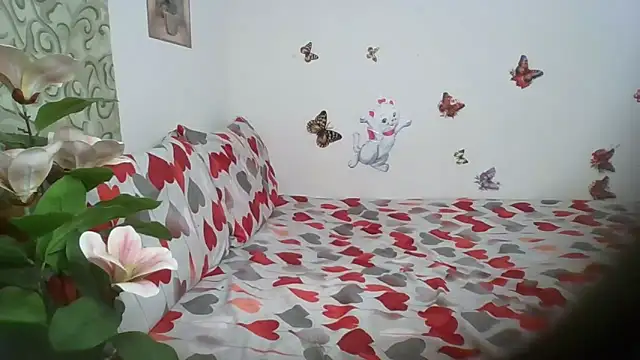 Snapshot of LustInLips chatting on 02.21.26 LustInLips online show from 02.21.26