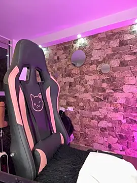 samiacooper25 online show from 03.22.26