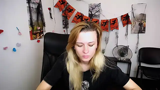 PeppyMia online show from 11.01.25