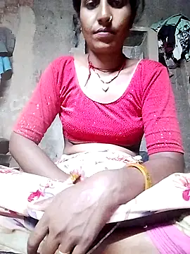 Snapshot of MISS-KAYA chatting on 09.25.25 MISS-KAYA online show from 09.25.25