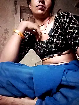 Snapshot of MISS-KAYA chatting on 09.28.25 MISS-KAYA online show from 09.28.25