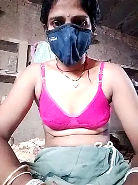 Snapshot of MISS-KAYA chatting on 10.09.25 MISS-KAYA online show from 10.09.25