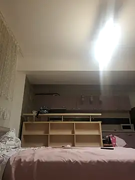 Snapshot of Rosaliemilaxxx chatting on 10.18.25 Rosaliemilaxxx online show from 10.18.25