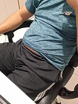 Carloskasado online show from 12.16.25