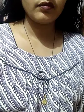 Snapshot of spicysuhana chatting on 06.19.26 spicysuhana online show from 06.19.26