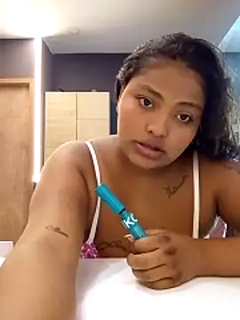 Cristal hott1 online show from 02.21.26