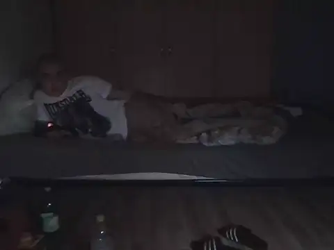 Snapshot of bdsmfreaks12 chatting on 11.20.25 bdsmfreaks12 online show from 11.20.25