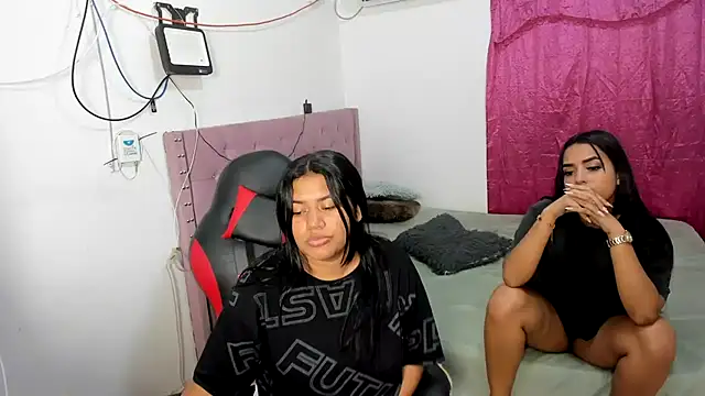 Snapshot of Tatihot69 chatting on 02.24.26 Tatihot69 online show from 02.24.26