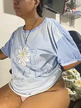 Snapshot of AfricaMart chatting on 10.10.25 AfricaMart online show from 10.10.25