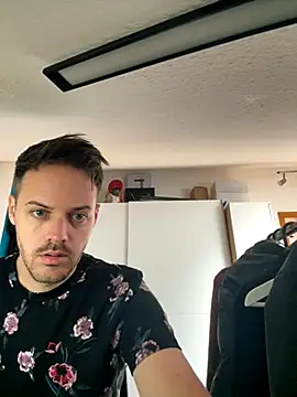 bigcockjohnxxxxx online show from 10.14.25