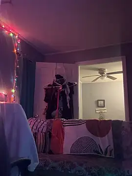 Snapshot of goddessmissmia chatting on 02.03.26 goddessmissmia online show from 02.03.26