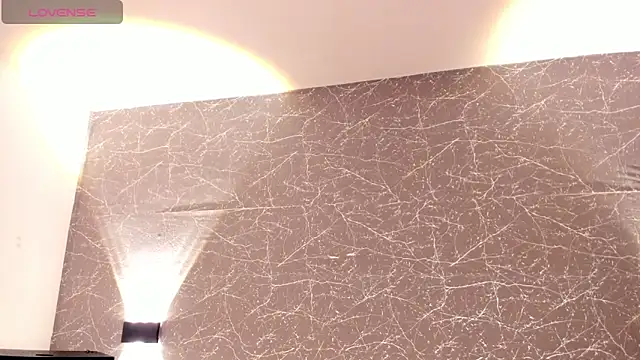 Miss Charlottet online show from 12.15.25