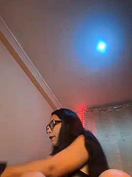 Snapshot of princesaliay chatting on 03.06.26 princesaliay online show from 03.06.26