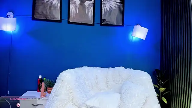 Room 69x online show from 12.05.25