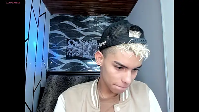 Room 69x online show from 01.16.26